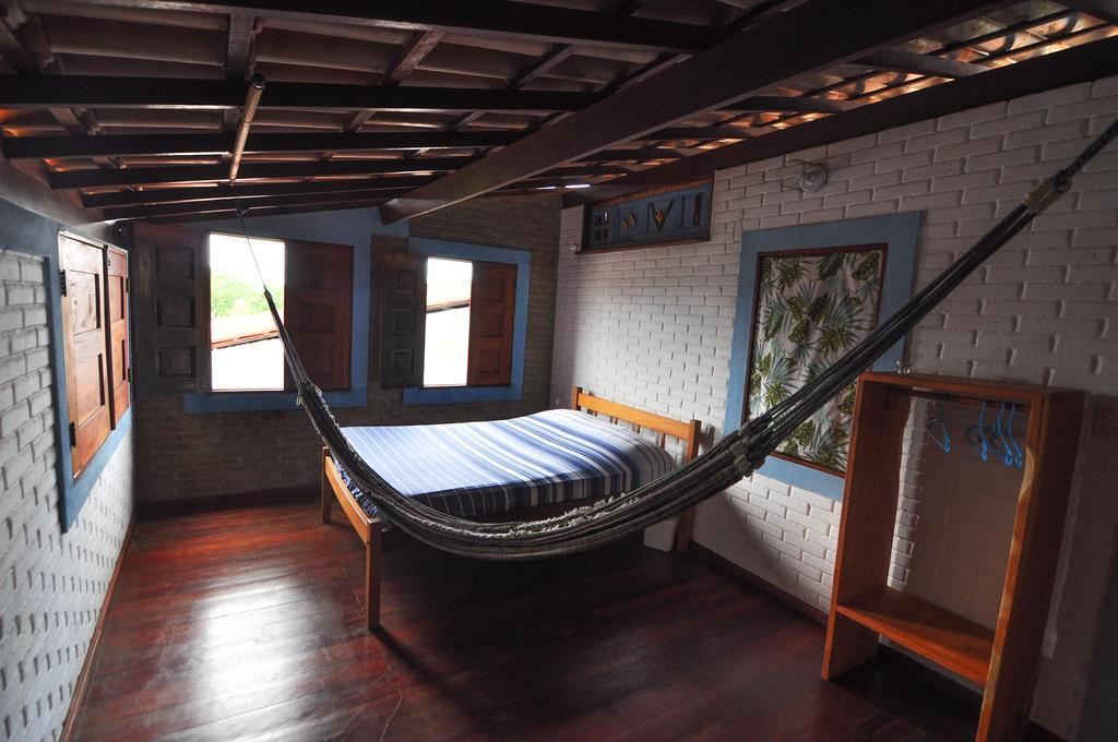 Casa Blanka 2010 - Eco Surf Guest House Itacare Room photo