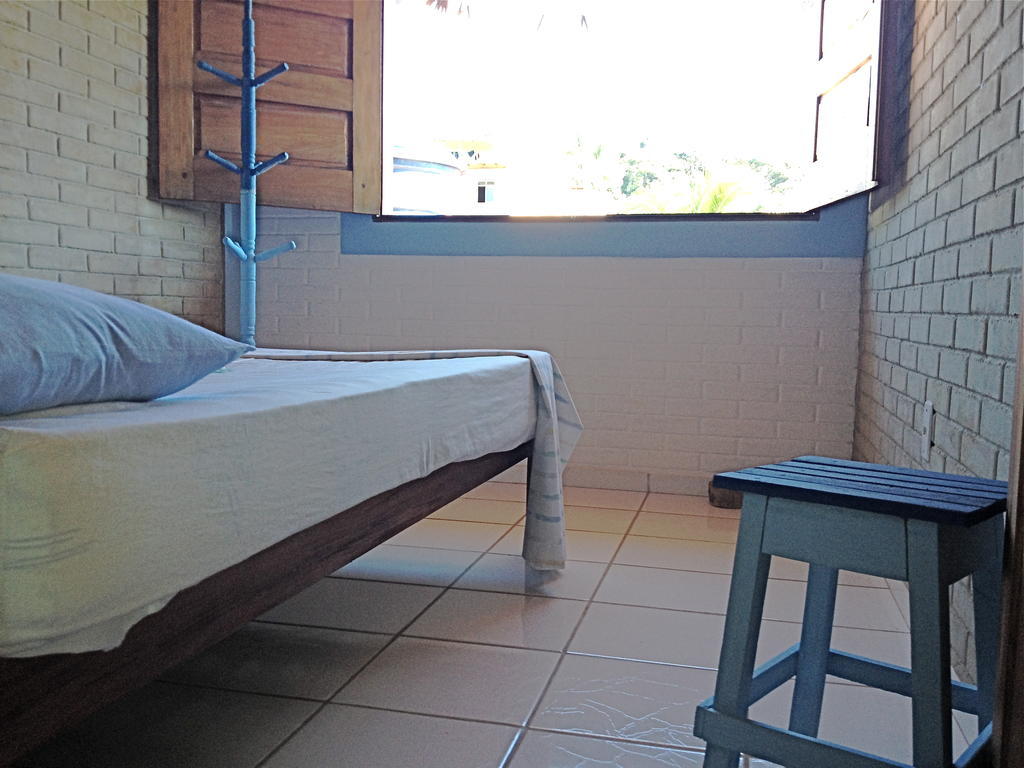 Casa Blanka 2010 - Eco Surf Guest House Itacare Room photo